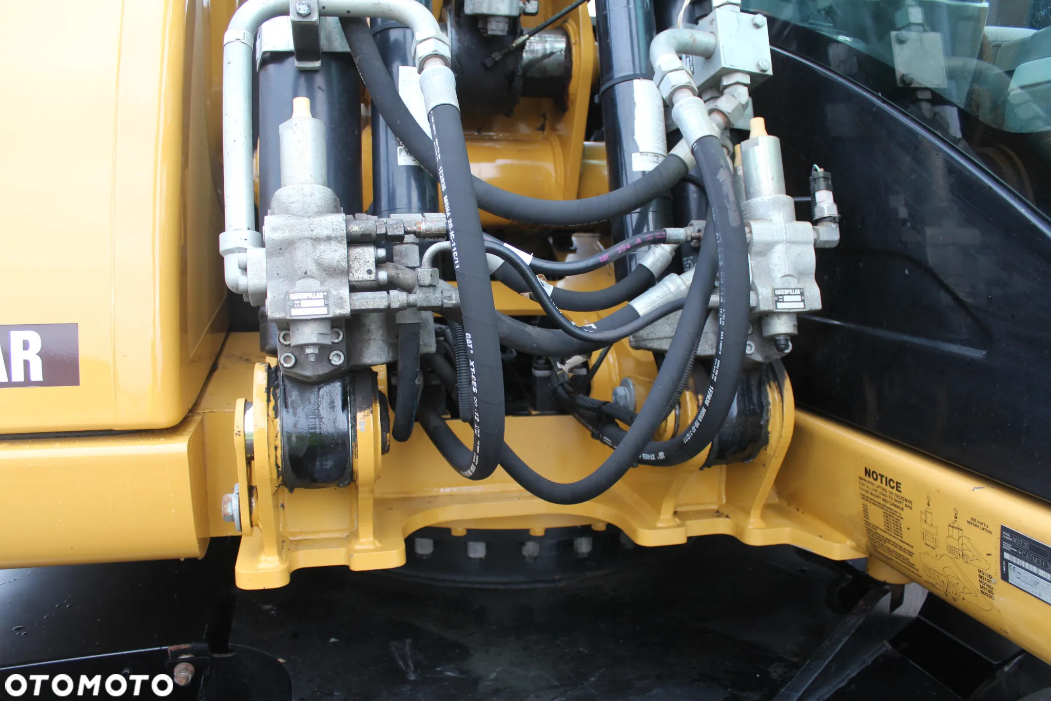Caterpillar M 313D ROTOTILT ENGCON SZCZYPCE - 17