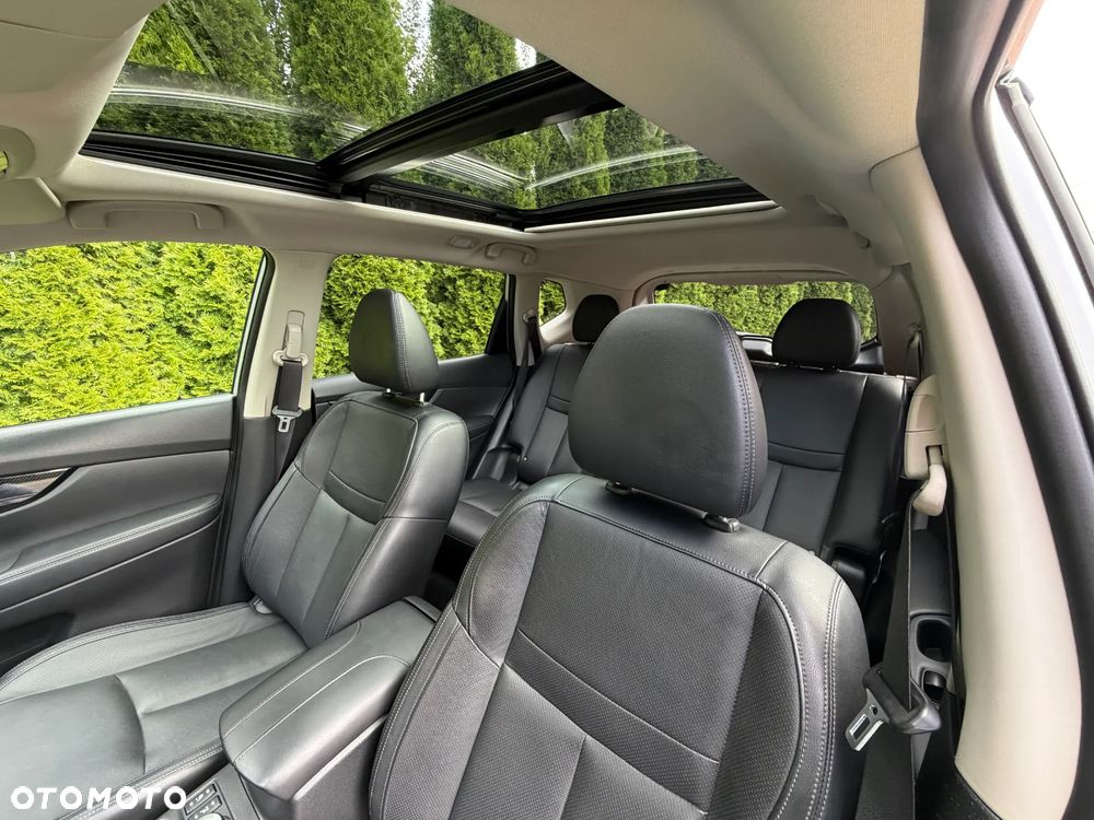 Nissan X-Trail 2.0 dCi Tekna 4WD Xtronic - 20