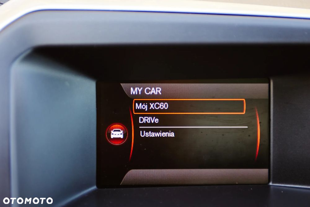 Volvo XC 60 D4 Momentum - 18