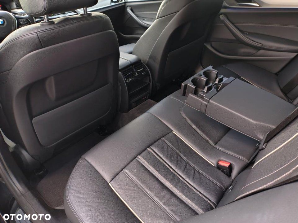 BMW Seria 5 - 11