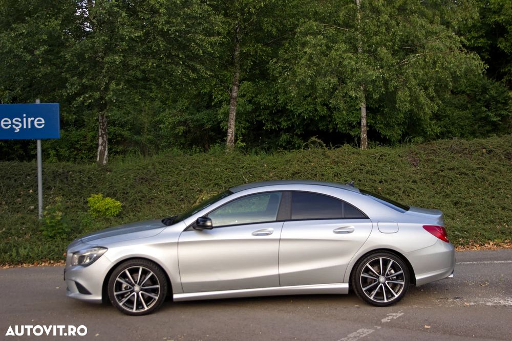 Mercedes-Benz CLA 220 CDI 7G-DCT AMG Line - 6