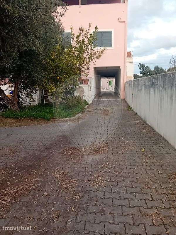 Garagem  para venda - Grande imagem: 2/3