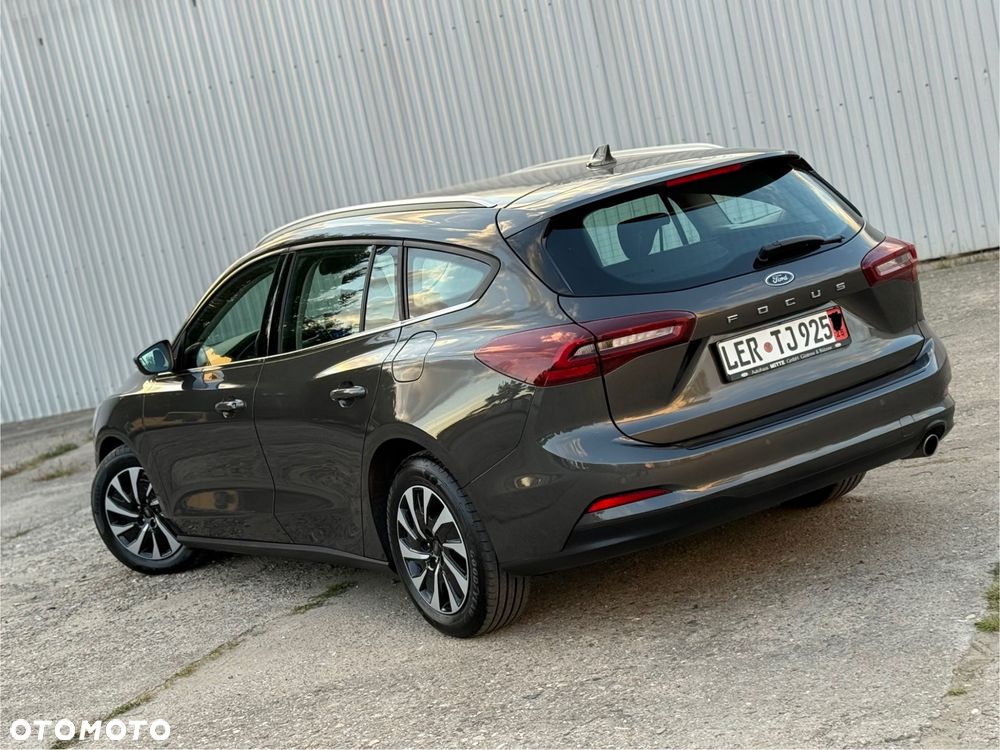 Ford Focus 1.5 EcoBlue Start-Stopp-System TITANIUM - 22