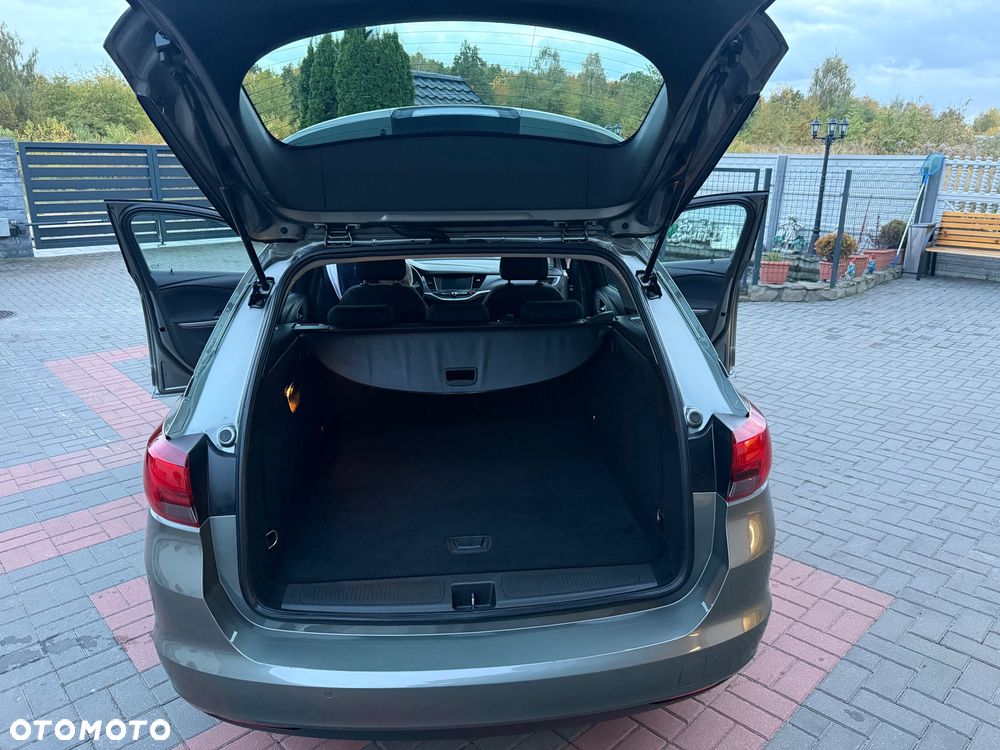 Opel Astra - 16