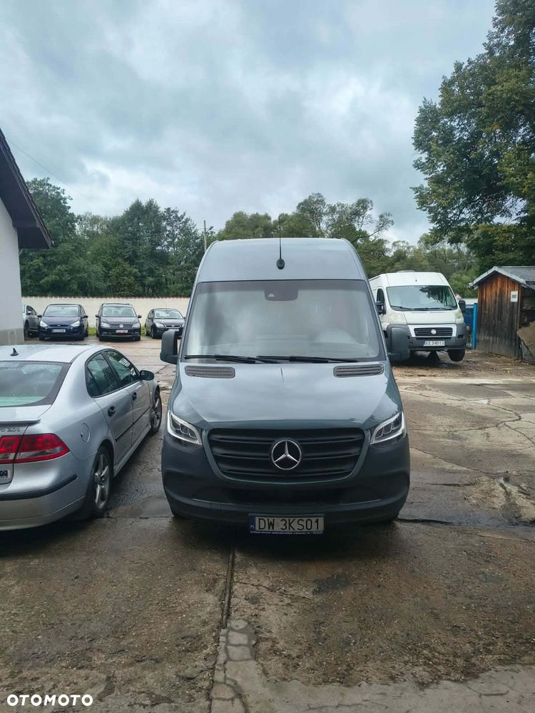Mercedes-Benz Sprinter - 16