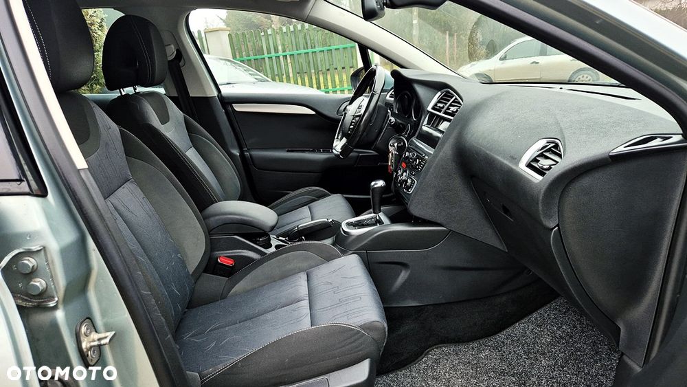 Citroën C4 VTi 120 Tendance - 39