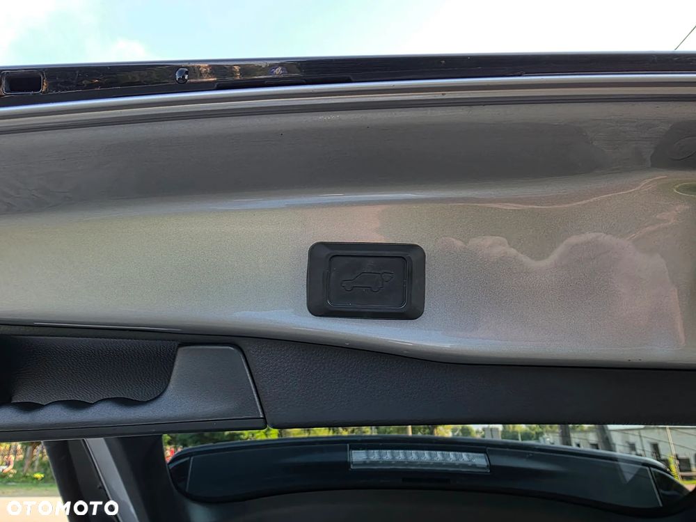 Toyota RAV4 Hybrid Selection 4x2 - 37