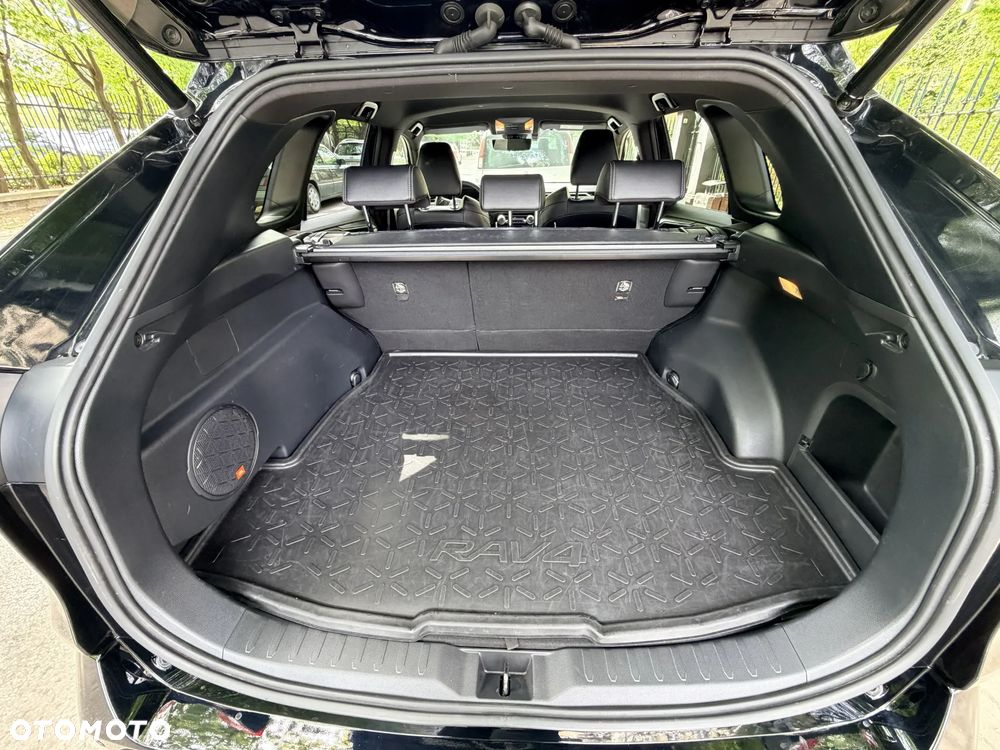 Toyota RAV4 - 7