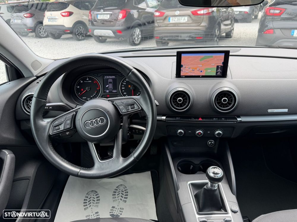Audi A3 Sportback 1.6 TDI - 7