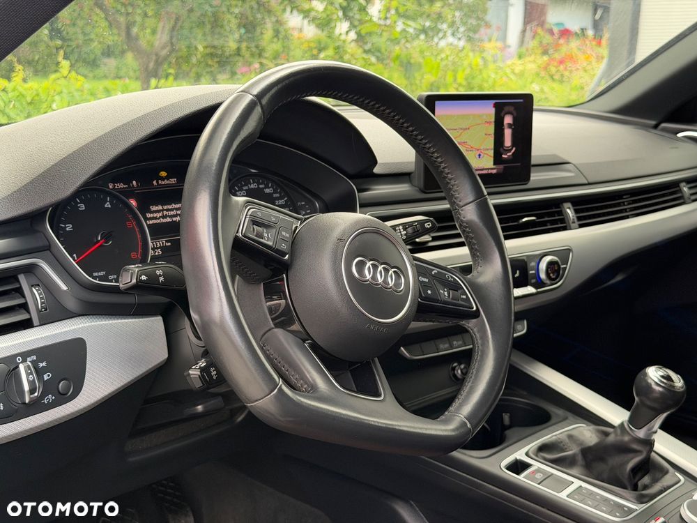 Audi A4 Avant 2.0 TDI ultra sport - 28