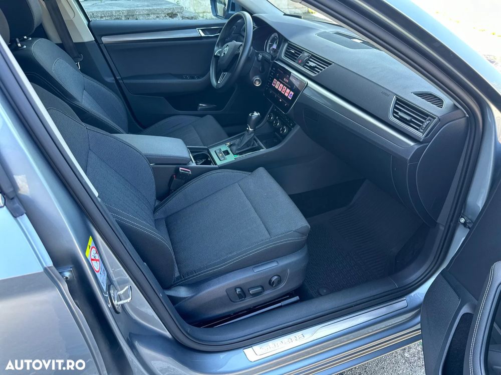 Skoda Superb Combi 2.0 TDI DSG Premium Edition - 6