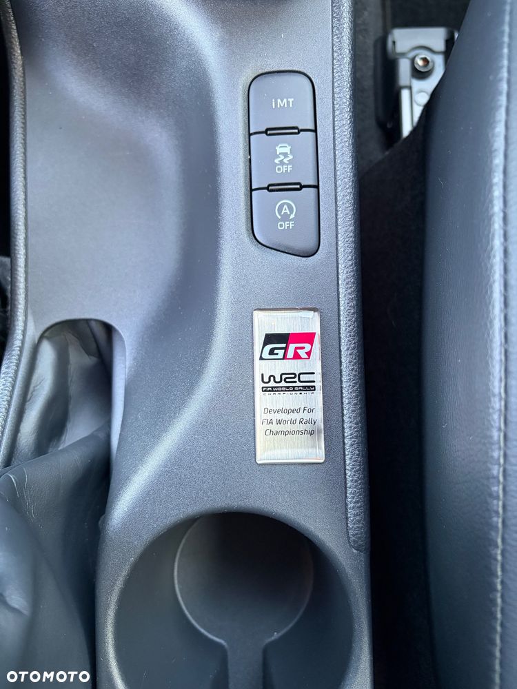 Toyota GR Yaris 1.6 Dynamic - 25