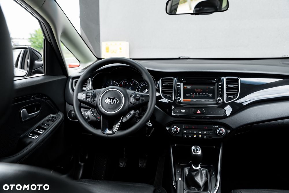 Kia Carens 1.7 CRDi L - 8