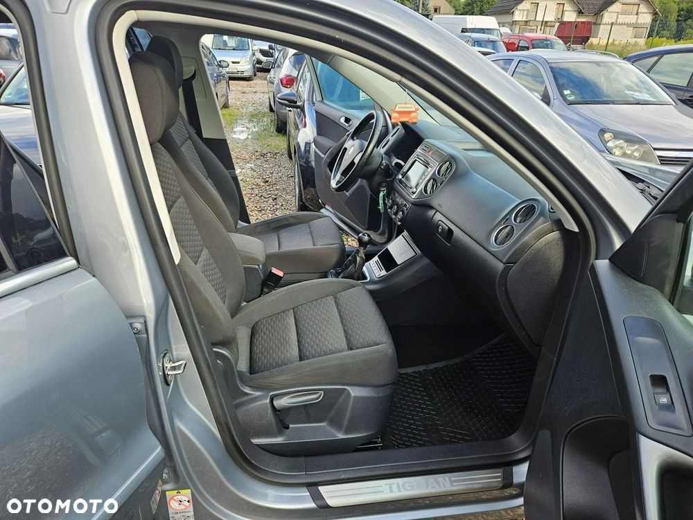 Volkswagen Tiguan - 10