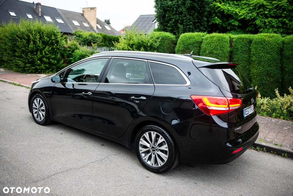 Kia Ceed 1.6 GDI Vision - 12