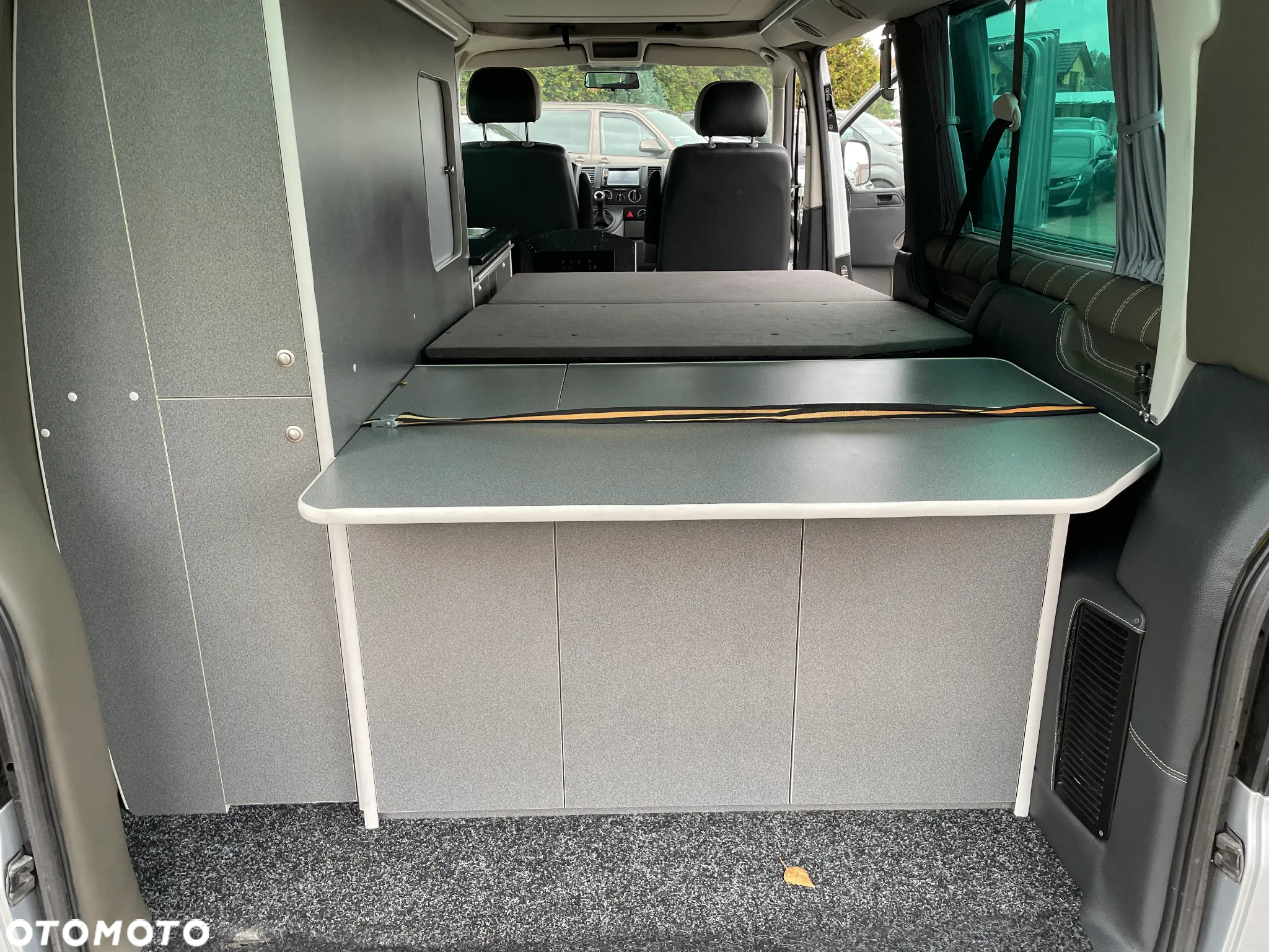 Volkswagen California - 25