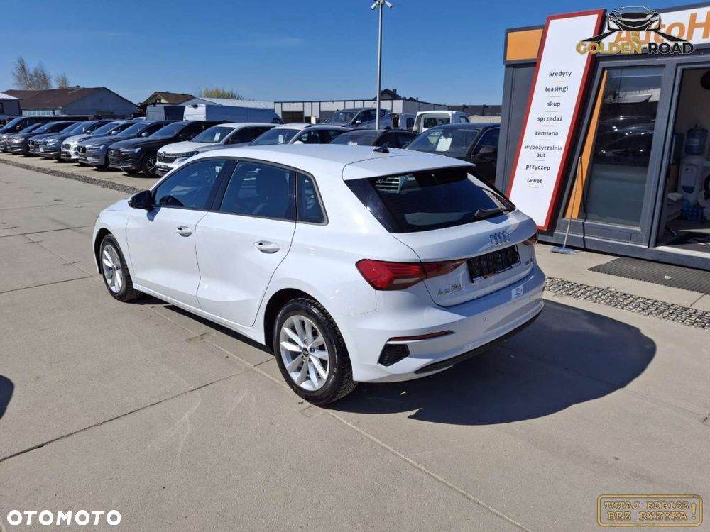 Audi A3 Sportback - 8