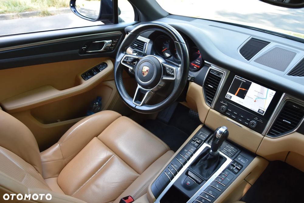 Porsche Macan Standard - 11