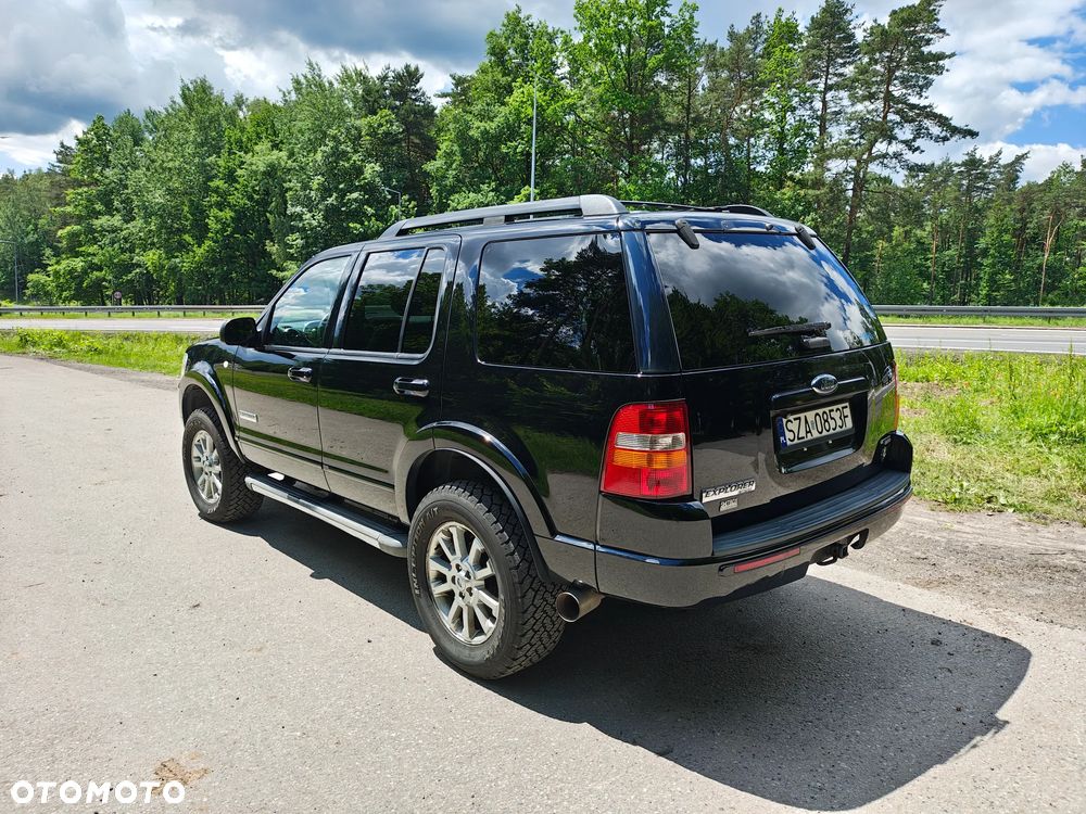 Ford Explorer 4.6 4WD - 5