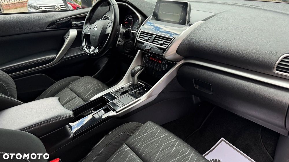 Mitsubishi Eclipse Cross - 25