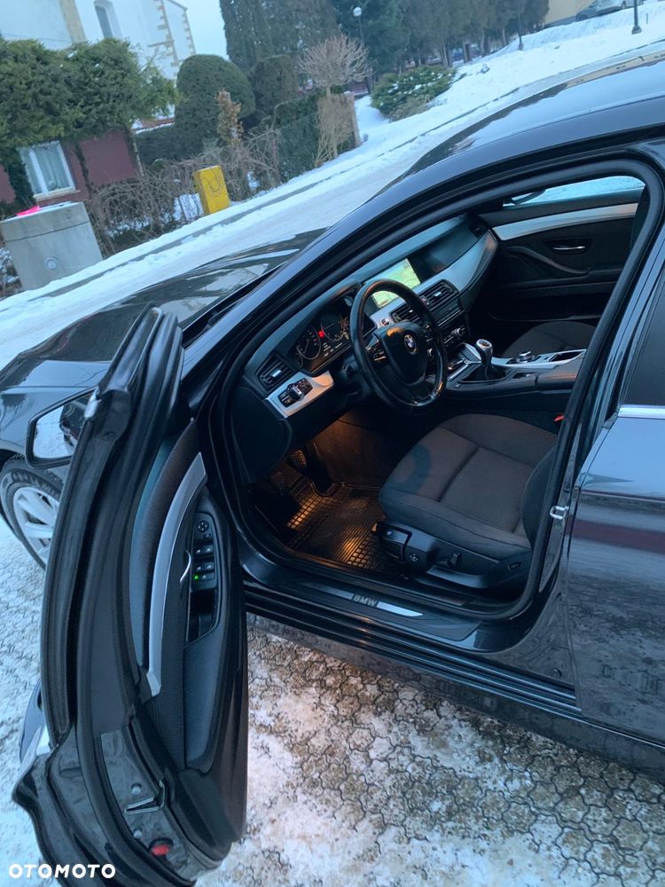 BMW Seria 5 - 11