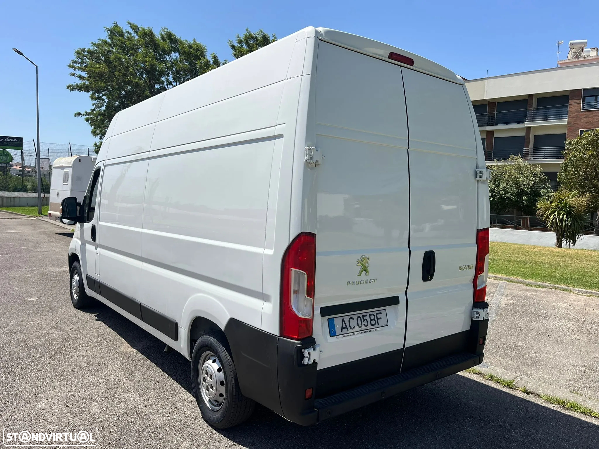 Peugeot Boxer 2.2 BlueHDi 120cv L3 H3 - IVA DEDUTÍVEL - 13