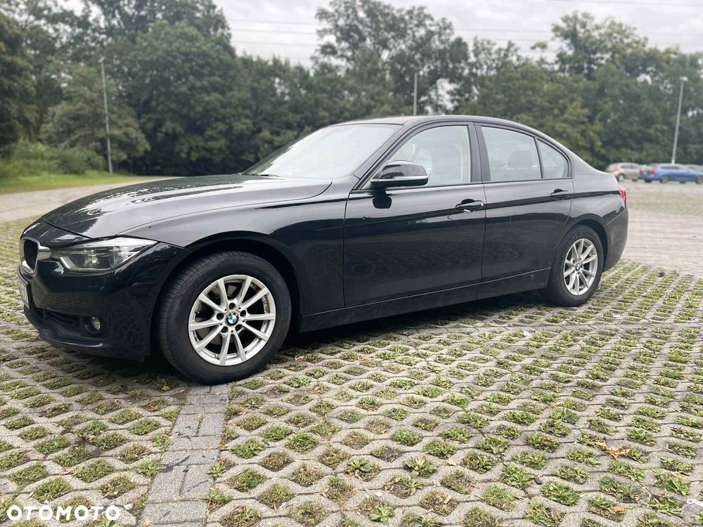 BMW Seria 3 318d Sport Line Shadow - 10
