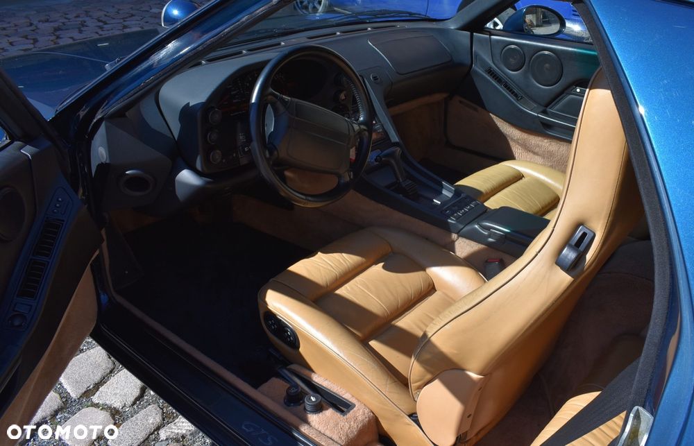 Porsche 928 - 17
