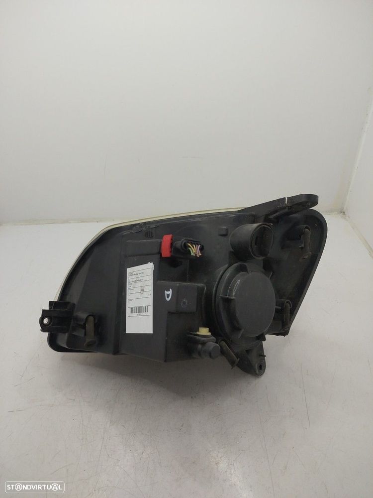 Farol/ Otica Dianteiro Dto Citroën Berlingo Van (M_) - 3