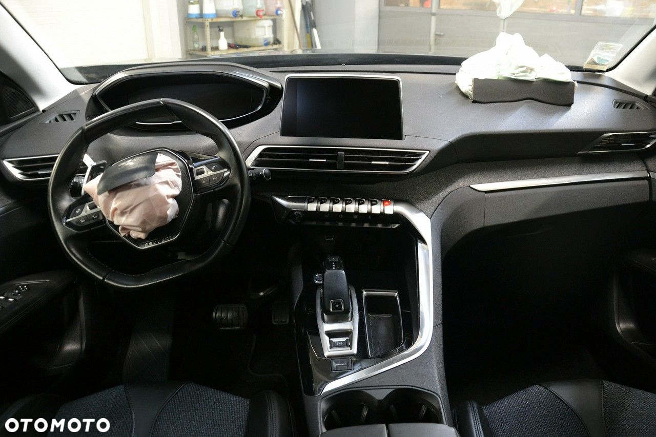 Peugeot 3008 - 10