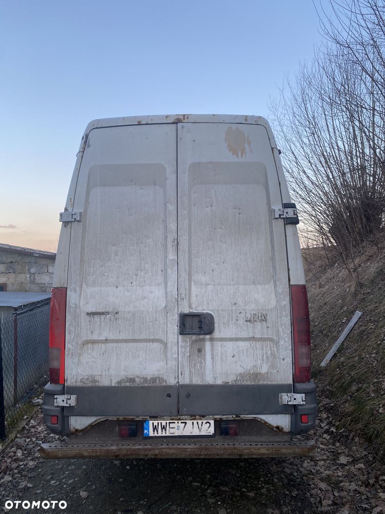 Iveco DAILY 65C15V - 2