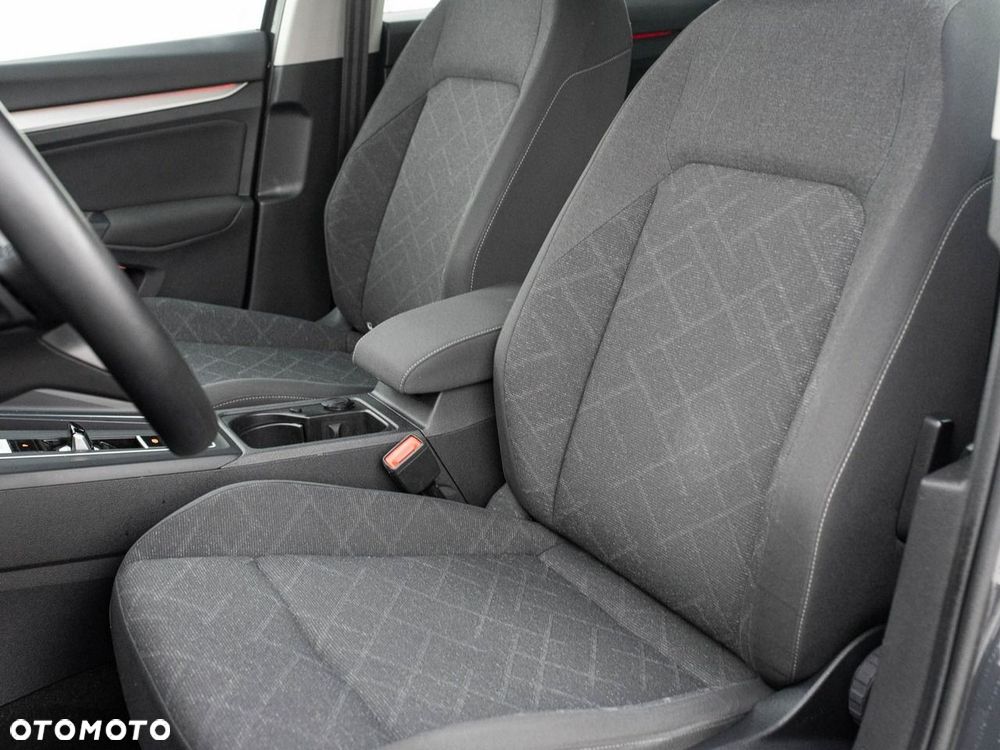 Volkswagen Golf 1.5 eTSI EVO Life DSG - 12