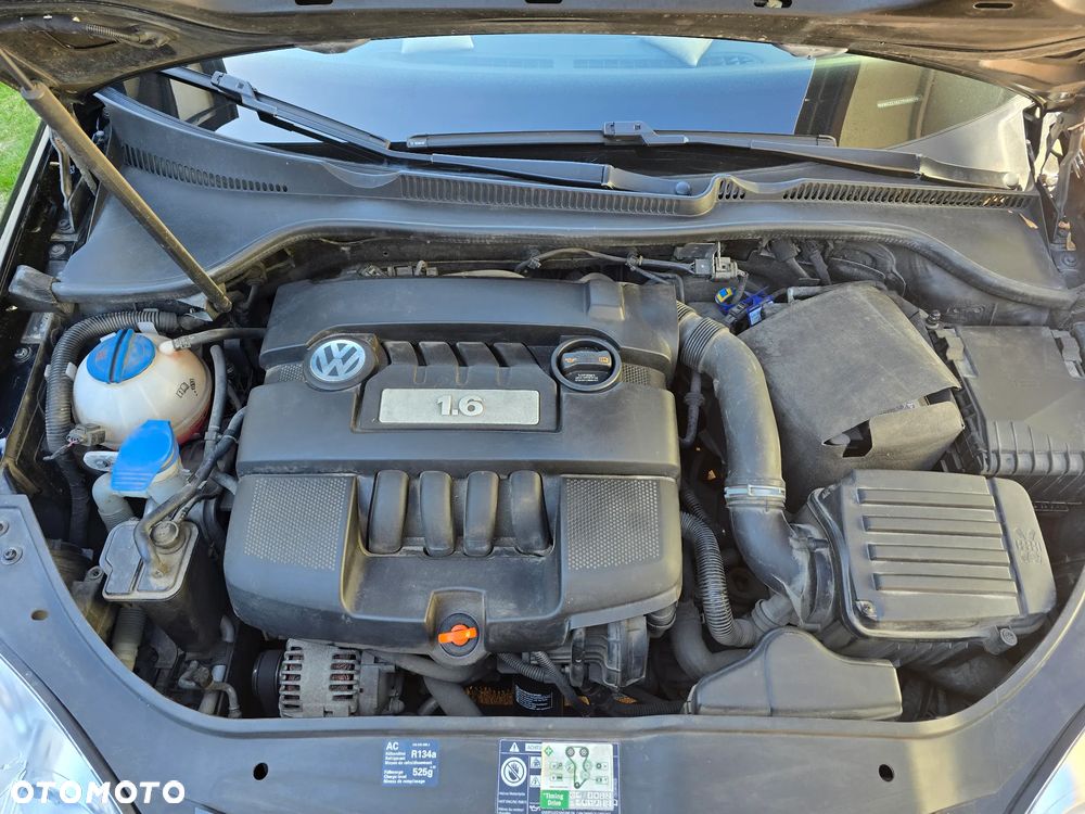 Volkswagen Golf 1.6 Comfortline - 18
