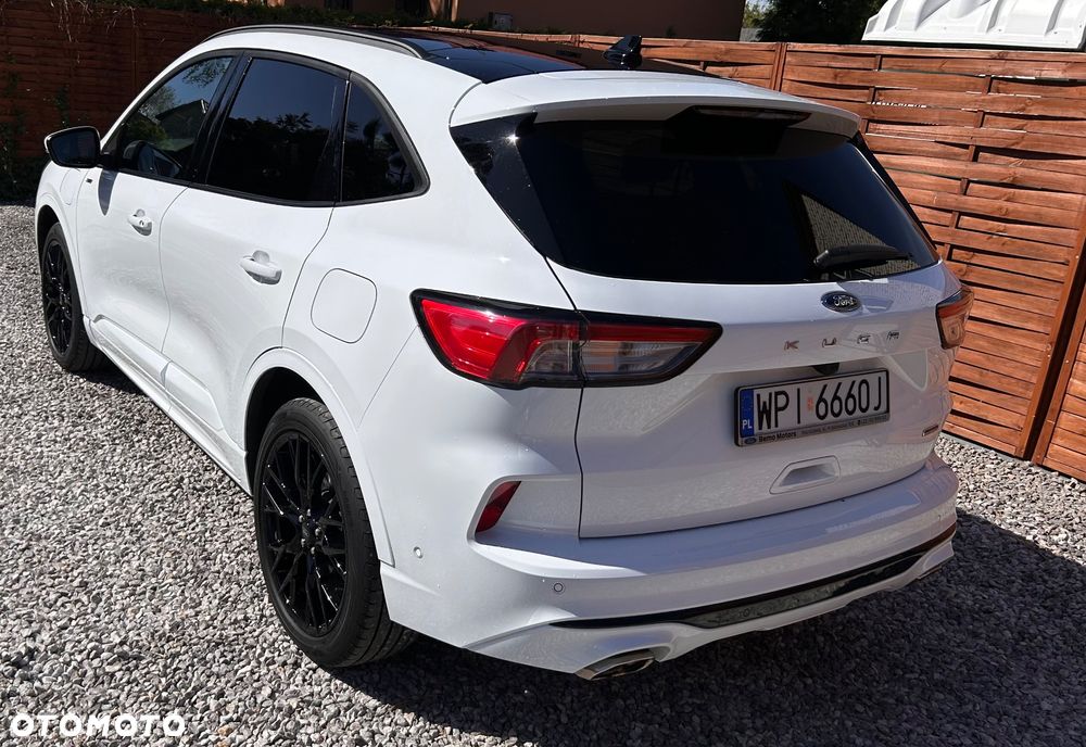 Ford Kuga - 10