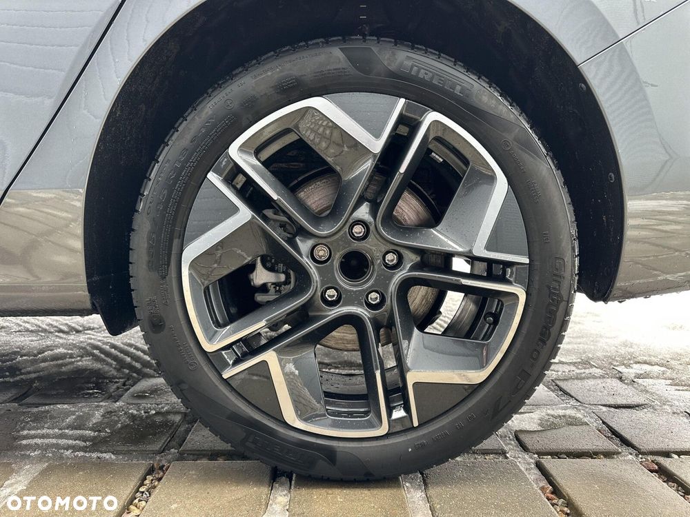 Volkswagen Passat - 18