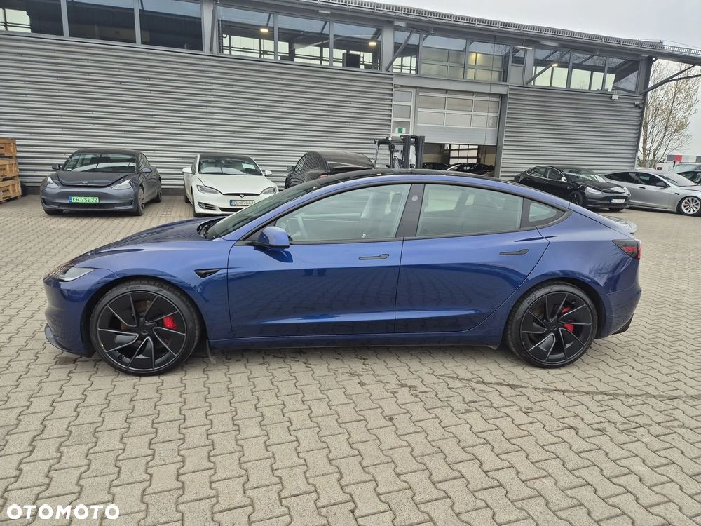 Tesla Model 3 Performance AWD - 3
