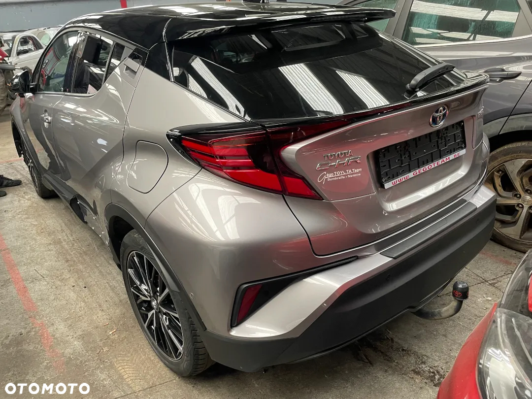 Toyota C-HR - 4