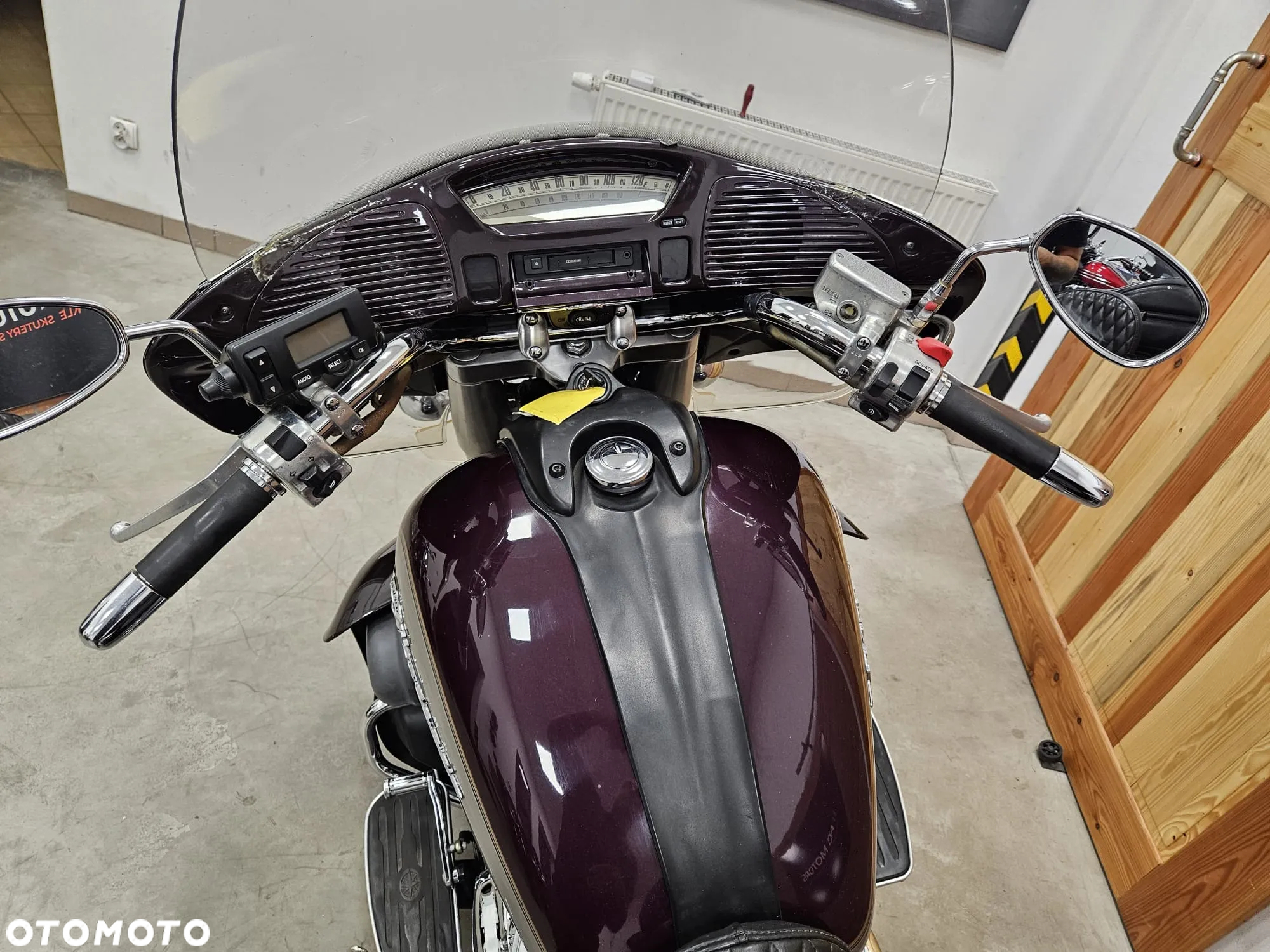 Yamaha XVZ - 13