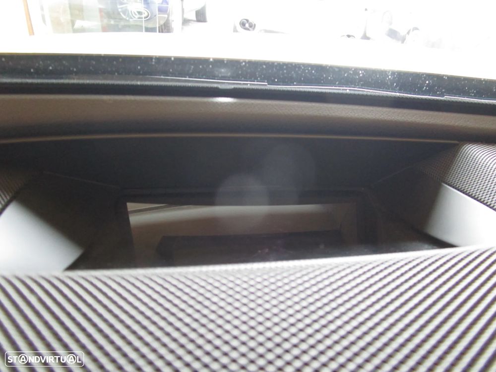 Mercedes-Benz E 220 d 4-Matic All Terrain Avantgarde + - 35