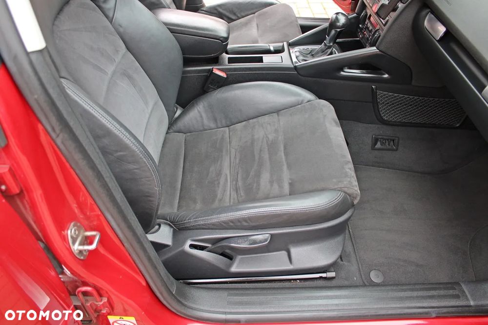 Audi A3 Sportback 2.0 TDI DPF S tronic Ambition - 24