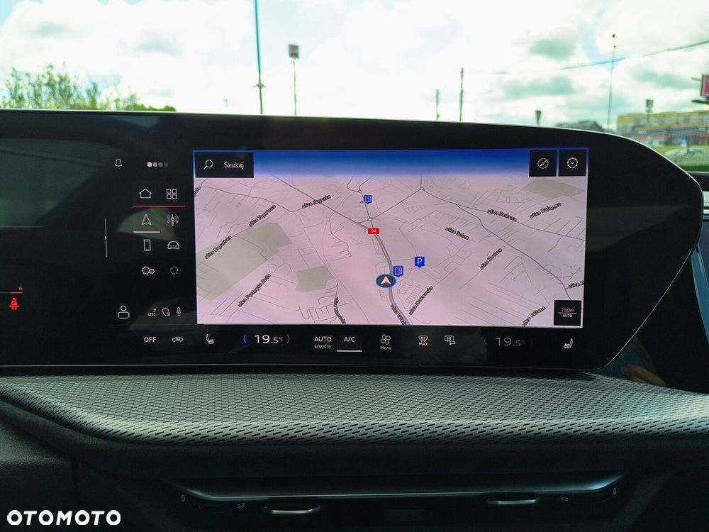 Audi Q5 Sportback - 25