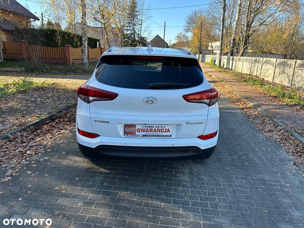 Hyundai Tucson - 4