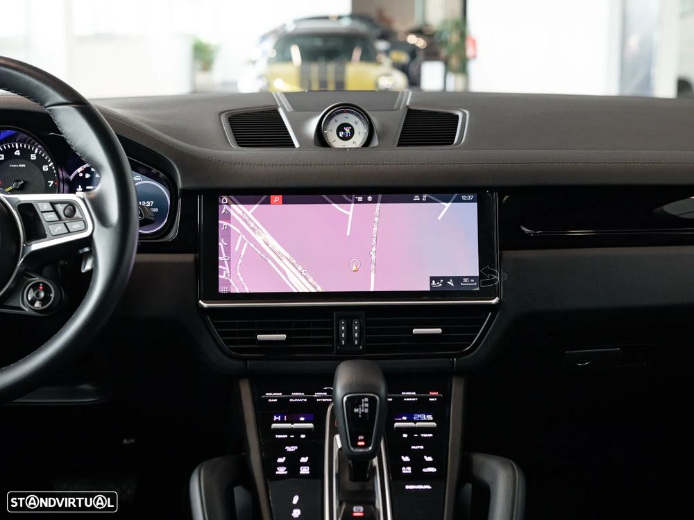 Porsche Cayenne E-Hybrid - 44