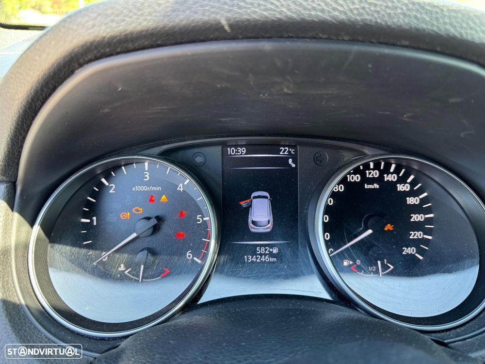 Nissan Qashqai 1.5 dCi Tekna Premium Bose+A+C - 26
