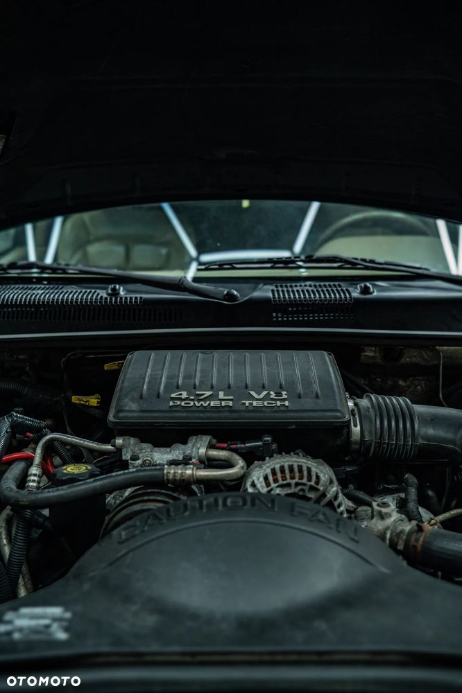 Jeep Grand Cherokee 4.7 Limited - 21