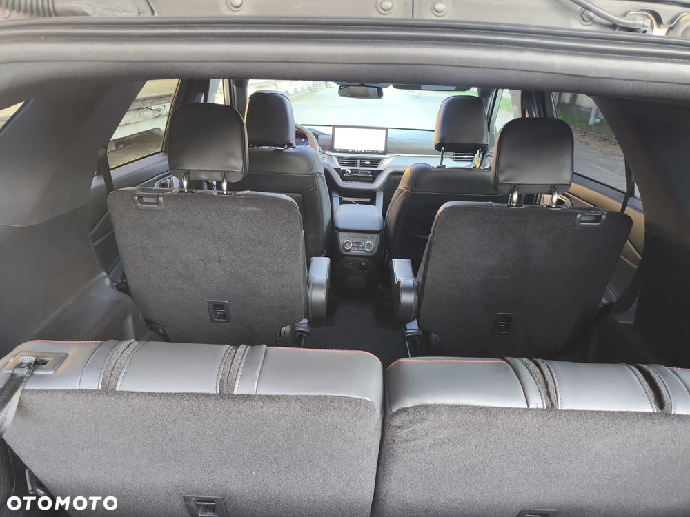 Ford Explorer - 20