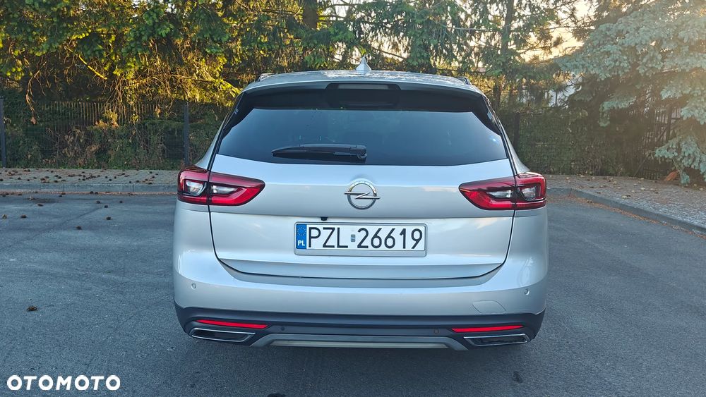 Opel Insignia 2.0 BiTurbo 4x4 Innovation - 4
