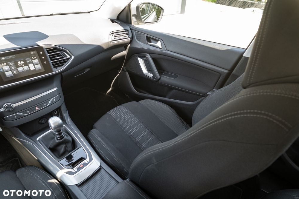 Peugeot 308 - 21