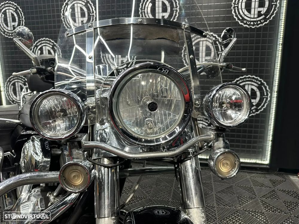 Harley-Davidson FLHR C ROAD KING CLASSIC - 6