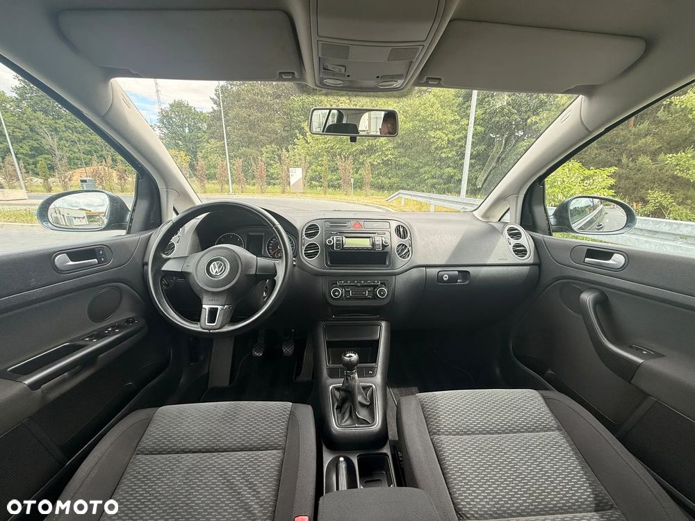 Volkswagen Golf Plus - 14